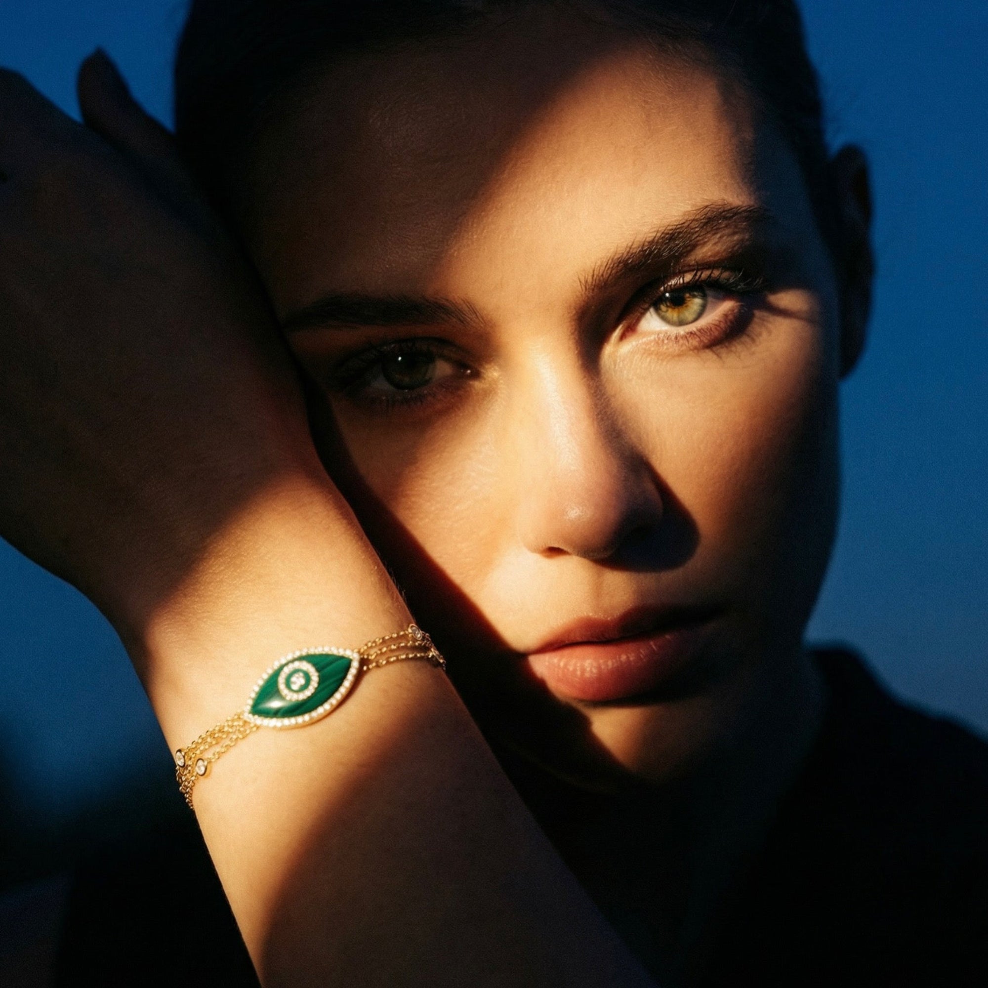 Endza Malachite Evil Eye Bracelet in 14K Yellow Gold with Natural Diamonds